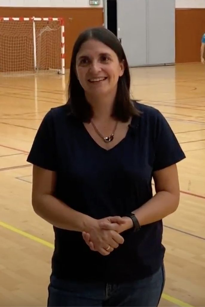Photo d'Amandine Pandrot, Secrétaire Général du Handball Club Pays Viennois et utilisatrice des collectes sur SportEasy Club